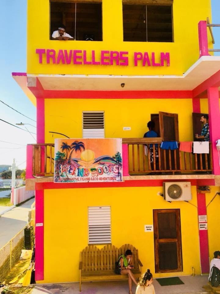 Hostel Travellers Palm Backpackers Caye Caulker Exteriér fotografie